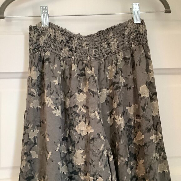 NWT Final Touch loose pants floral grey gauze wide leg - Picture 6 of 7